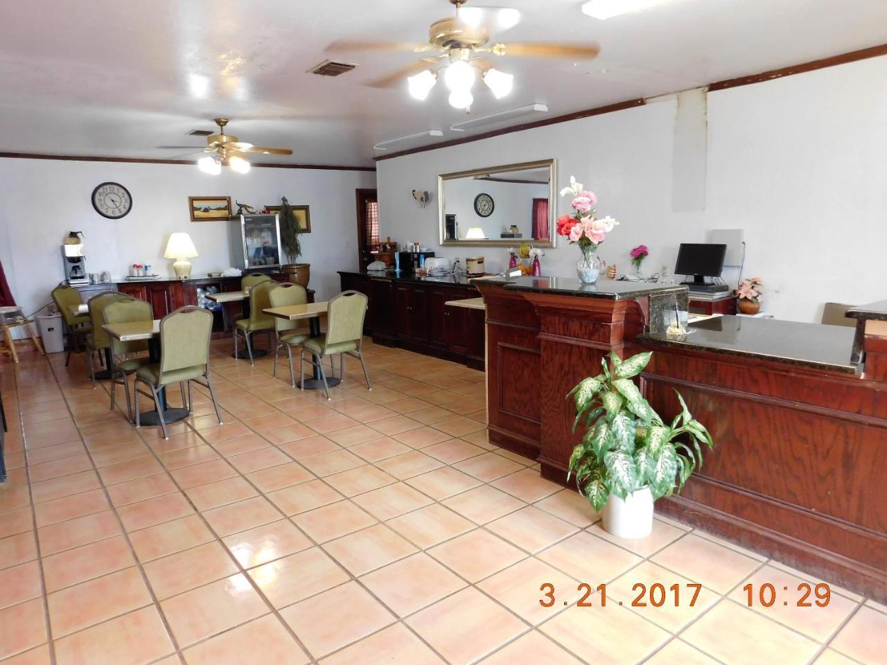 American Star Inn Манді Екстер'єр фото